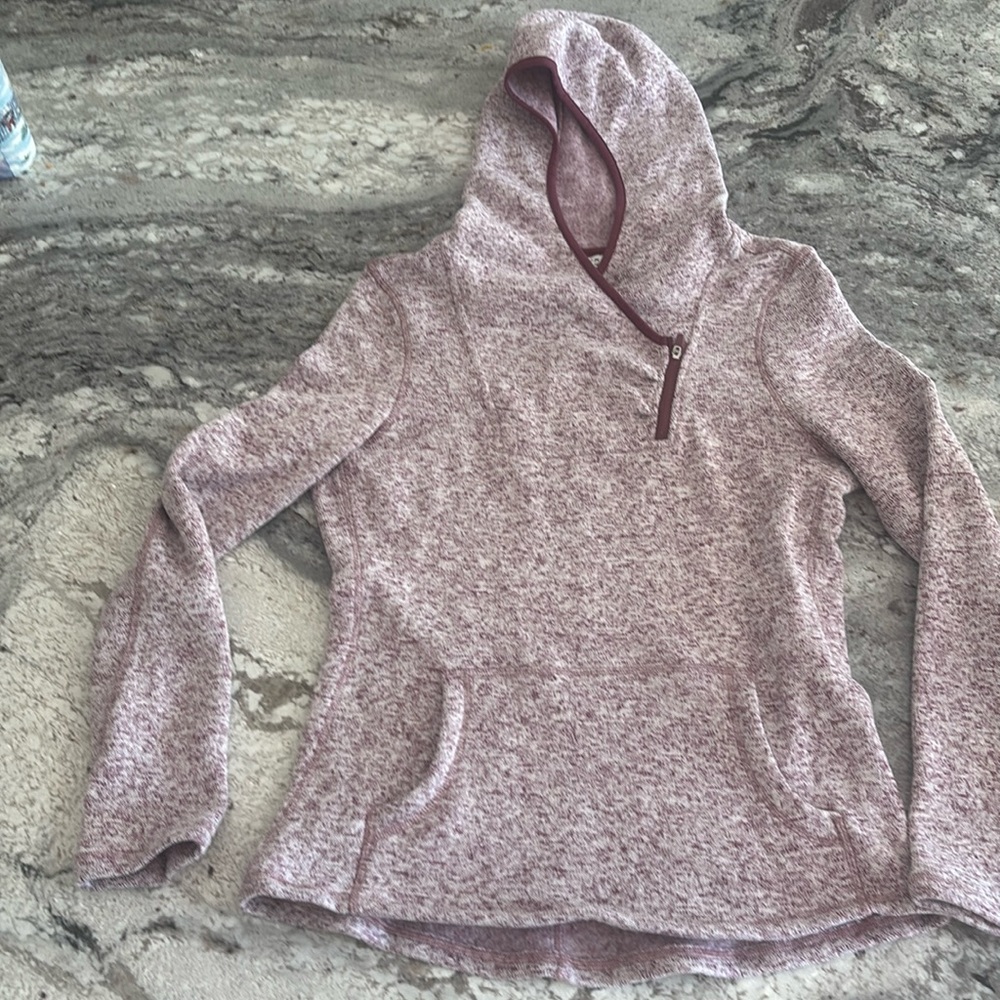 Kyodan hoodie size medium.